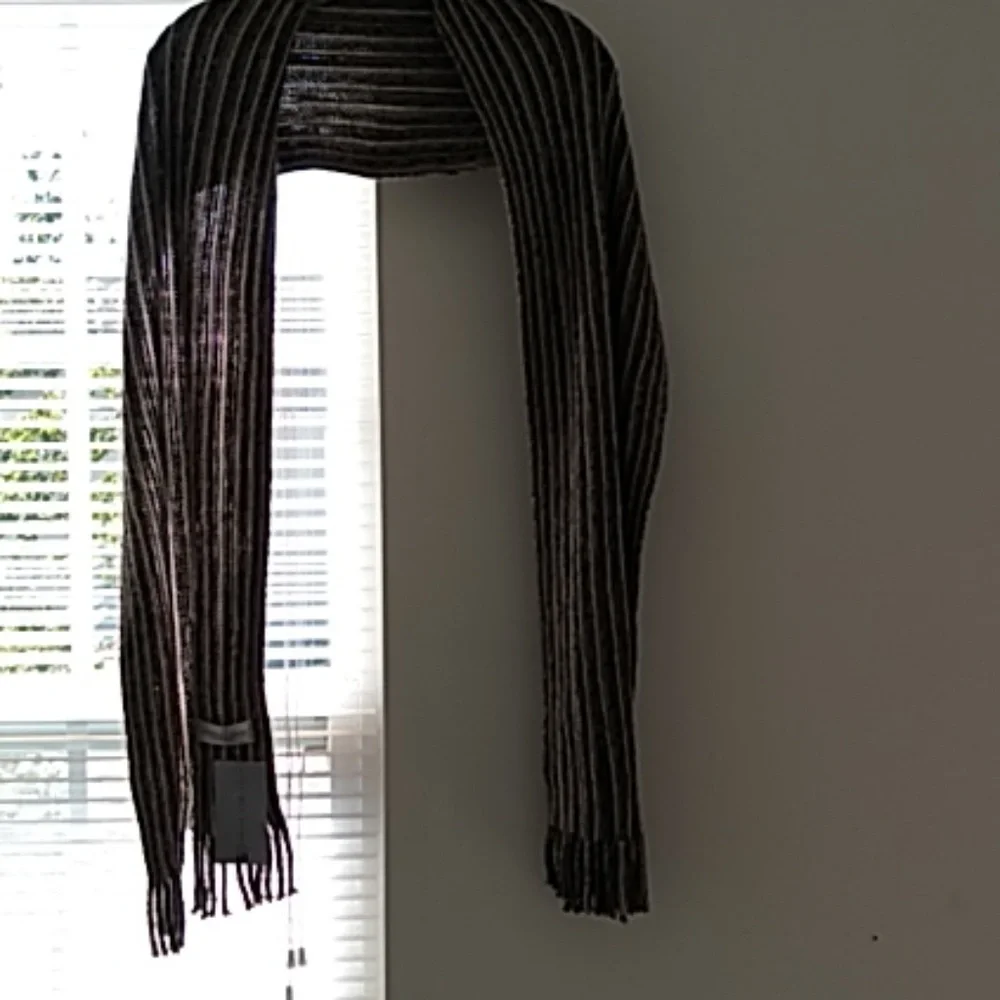 Geoffrey‎ Been tassel scarf NWT